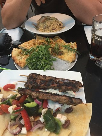 Smokehouse Pizza Cafe - Great Ocean Road Restaurant 0