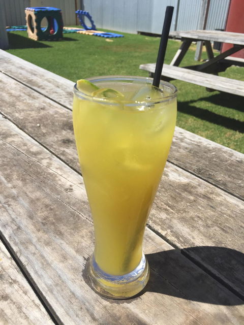 Tumby Bay Hotel Restaurant - Great Ocean Road Restaurant 1