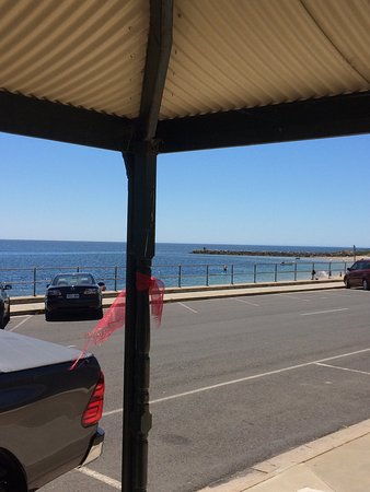 Ventnor Hotel - Great Ocean Road Restaurant 0