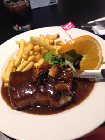 Waikerie Hotel Motel - Great Ocean Road Restaurant 0