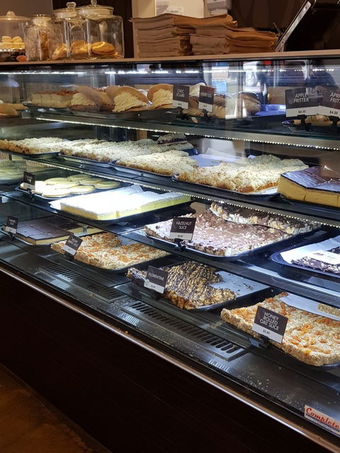Yankalilla Bakery - Great Ocean Road Restaurant 3