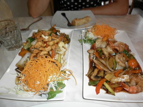 Thai Arana Hills - Great Ocean Road Restaurant 0