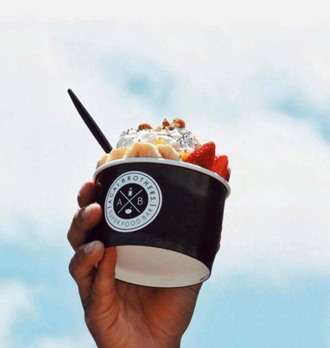 Acai Brothers Noosa Heads - Great Ocean Road Restaurant 2