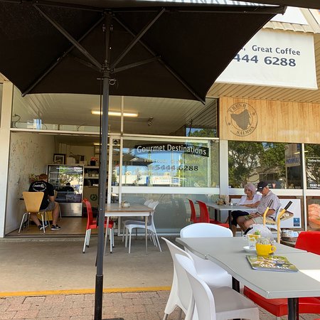 Gourmet Destinations Mooloolaba - Great Ocean Road Restaurant 0