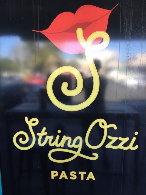 StringOzzi Pasta Mooloolaba - Great Ocean Road Restaurant 2