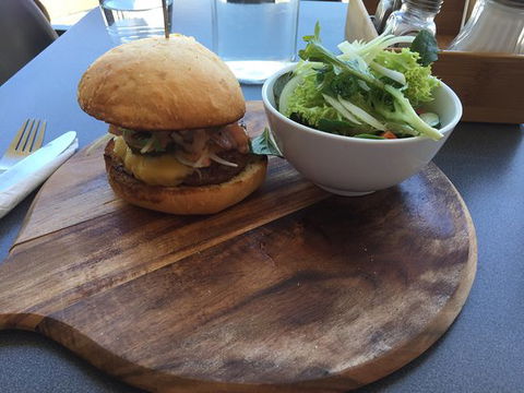 Char-Bella - Great Ocean Road Restaurant 0