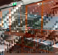 Finbar's Lounge Bar - Great Ocean Road Restaurant