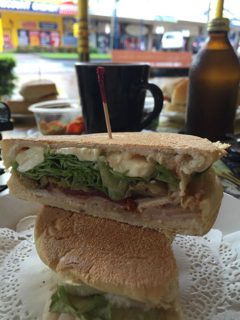 Oliveri's Continental Deli - Great Ocean Road Restaurant 3