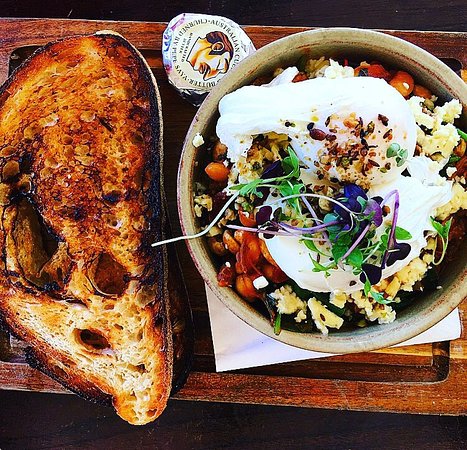 Avenue Road Cafe - Great Ocean Road Restaurant 0