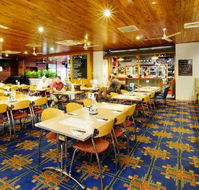 Coutts Commercial Tavern - Great Ocean Road Restaurant