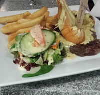 Railway Hotel - Great Ocean Road Restaurant