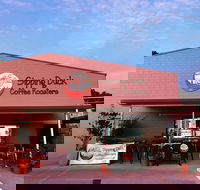 Sipping Duck Coffee Stratford - Great Ocean Road Restaurant