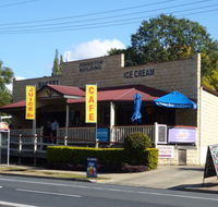 Aratula Cafe and Ice Creamery - Great Ocean Road Restaurant