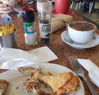 La Famille Cafe  Bakery - Great Ocean Road Restaurant