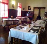 Ravenshoe Hotel - Great Ocean Road Restaurant