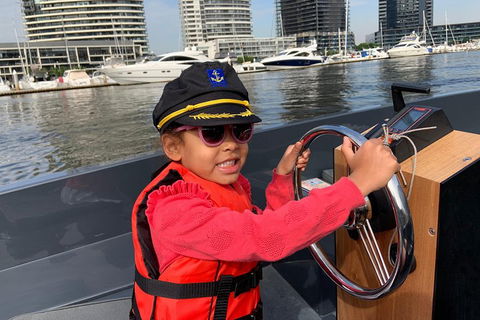 2-Hour Boat Rental In Melbourne - Great Ocean Road Restaurant 4