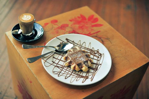 Sydney 6 Hour Private Tour - Great Ocean Road Restaurant 0