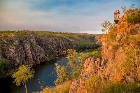 Katherine Day Tour From Darwin Including Katherine Gorge Cruise - Great Ocean Road Restaurant 1
