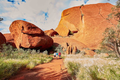 2-Day Uluru Sunset And Kata Tjuta Tour From Ayers Rock - Great Ocean Road Restaurant 2
