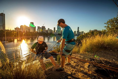 Abseiling The Kangaroo Point Cliffs In Brisbane - Great Ocean Road Restaurant 0