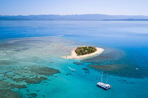 Ultimate 3-Day Great Barrier Reef Cruise Pass - Great Ocean Road Restaurant 2