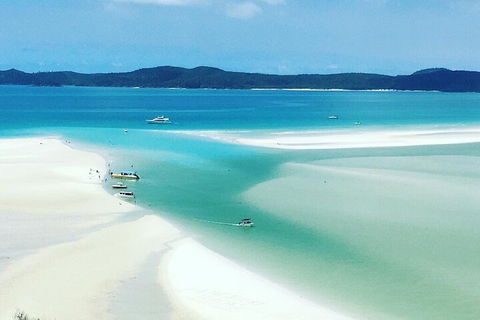 2-Night Whitsundays Sailing Cruise Incl. Whitehaven Beach & Great Barrier Reef - Great Ocean Road Restaurant 5