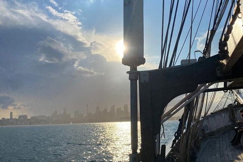 Sydney Harbour Tall Ship Twilight Dinner Cruise - Great Ocean Road Restaurant 4