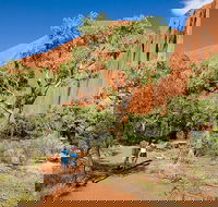 Full Uluru Base Walk at Sunrise Including breakfast - Great Ocean Road Restaurant