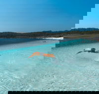 Lake McKenzie Full-Day Tour with Lunch from Hervey Bay - Great Ocean Road Restaurant