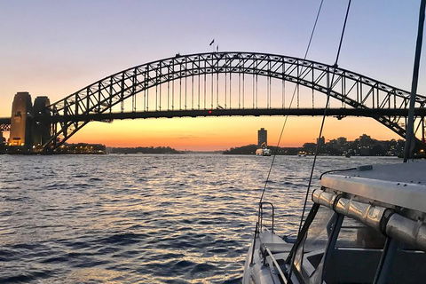 Sunset And Sparkle Sydney Harbour Cruise - Great Ocean Road Restaurant 0