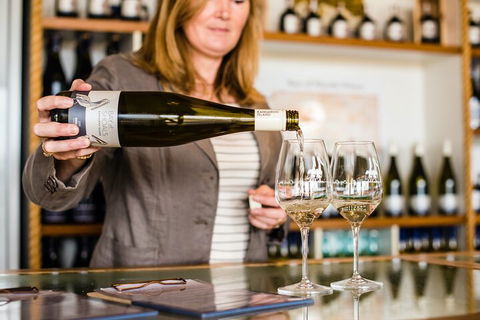 Heritage, Wine & Gin Tours - Great Ocean Road Restaurant 1
