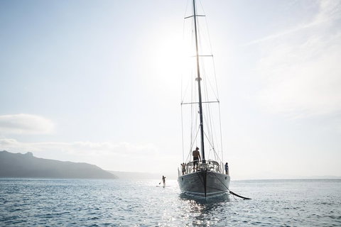 1-Night Whitsundays Private Charter Aboard Cruising Yacht Milady - Great Ocean Road Restaurant 1