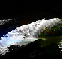 Natural Arch Rainforest  Volcano Canyon - Private Half Day Tour - Great Ocean Road Restaurant