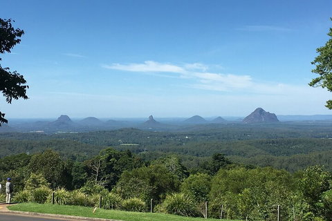 Sunshine Coast Signature High Tea And Wine Experience (Min 6 Adults) - Great Ocean Road Restaurant 1