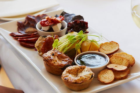 Margaret River Indulge And Discover Day Tour - Great Ocean Road Restaurant 3