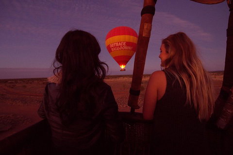 Early Morning Ballooning In Alice Springs - Great Ocean Road Restaurant 1