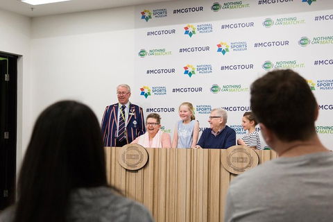 3/4 Day Sports Lovers Bus Tour Of Melbourne With Tour Options - Great Ocean Road Restaurant 1