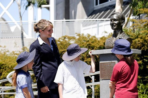 3/4 Day Sports Lovers Bus Tour Of Melbourne With Tour Options - Great Ocean Road Restaurant 5