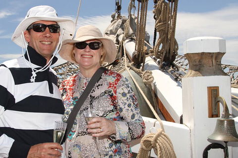 Sydney Harbour Tall Ship Afternoon Discovery Cruise - Great Ocean Road Restaurant 4