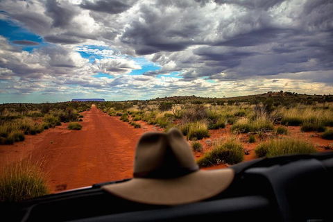 Mount Conner 4WD Small Group Tour From Ayers Rock Including Dinner - Great Ocean Road Restaurant 4